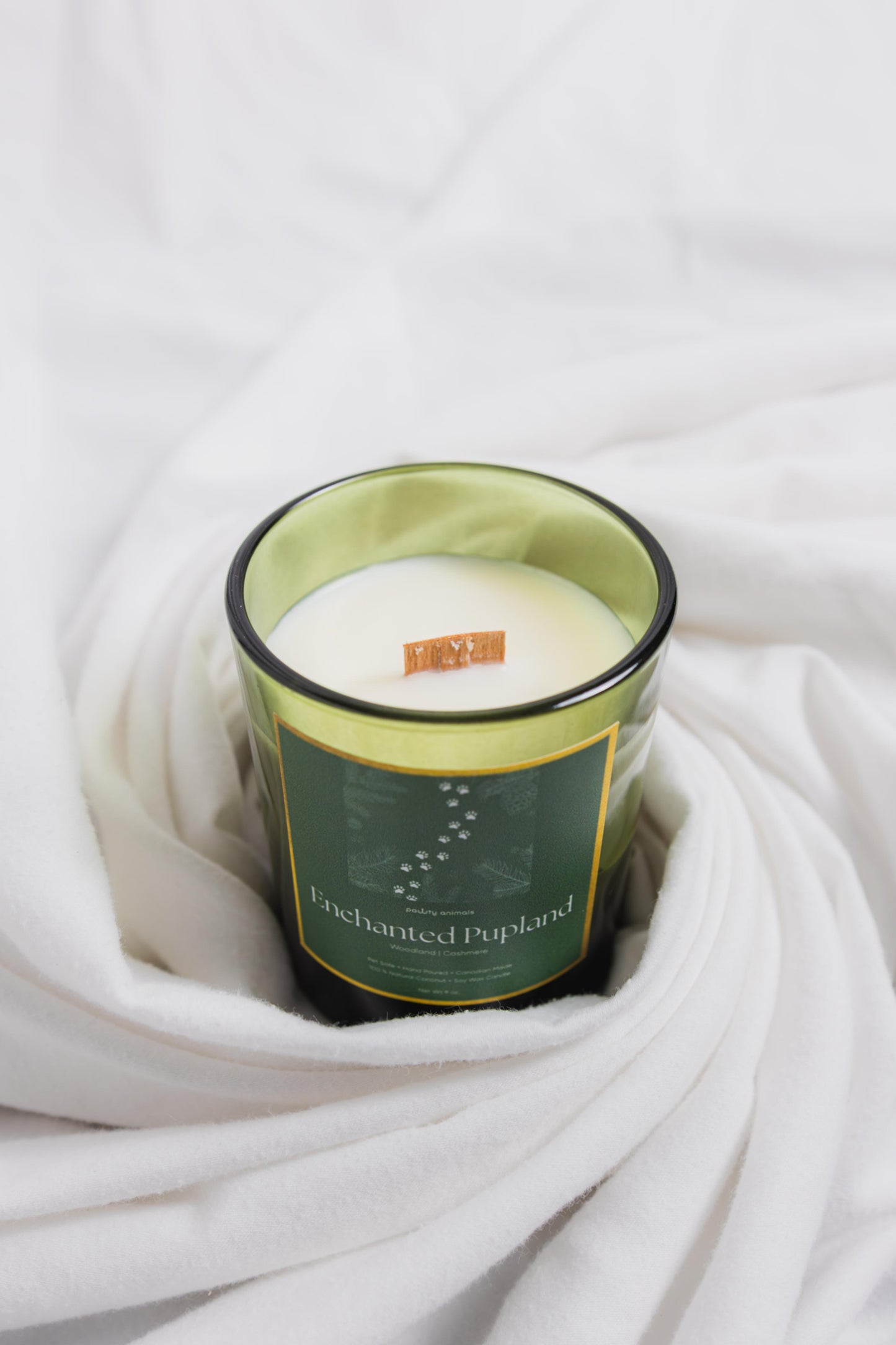 Enchanted Pupland - Pet Safe Holiday Edition Candle Exclusive